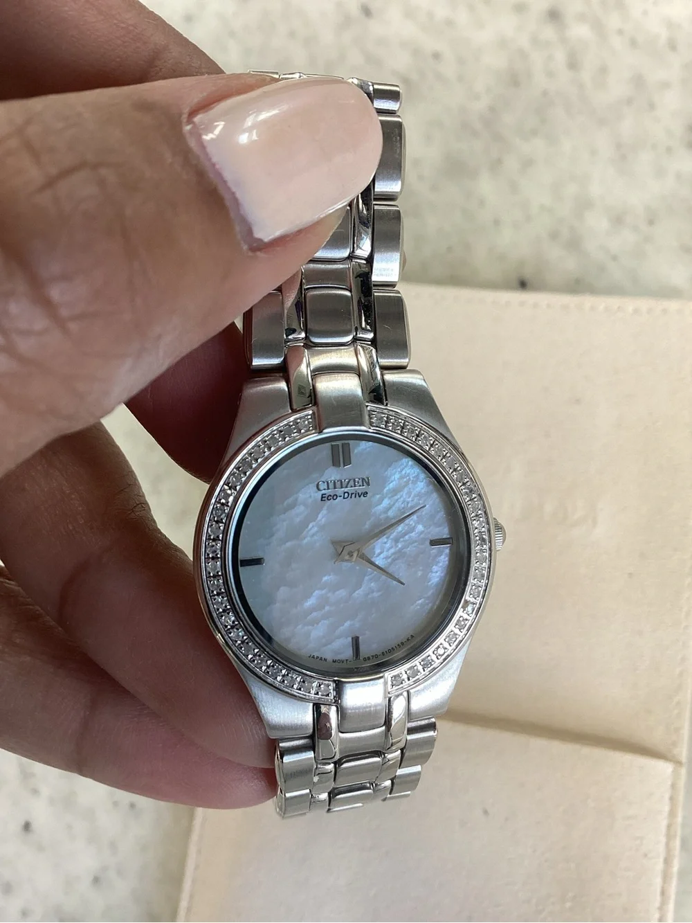 Citizen accent around polished